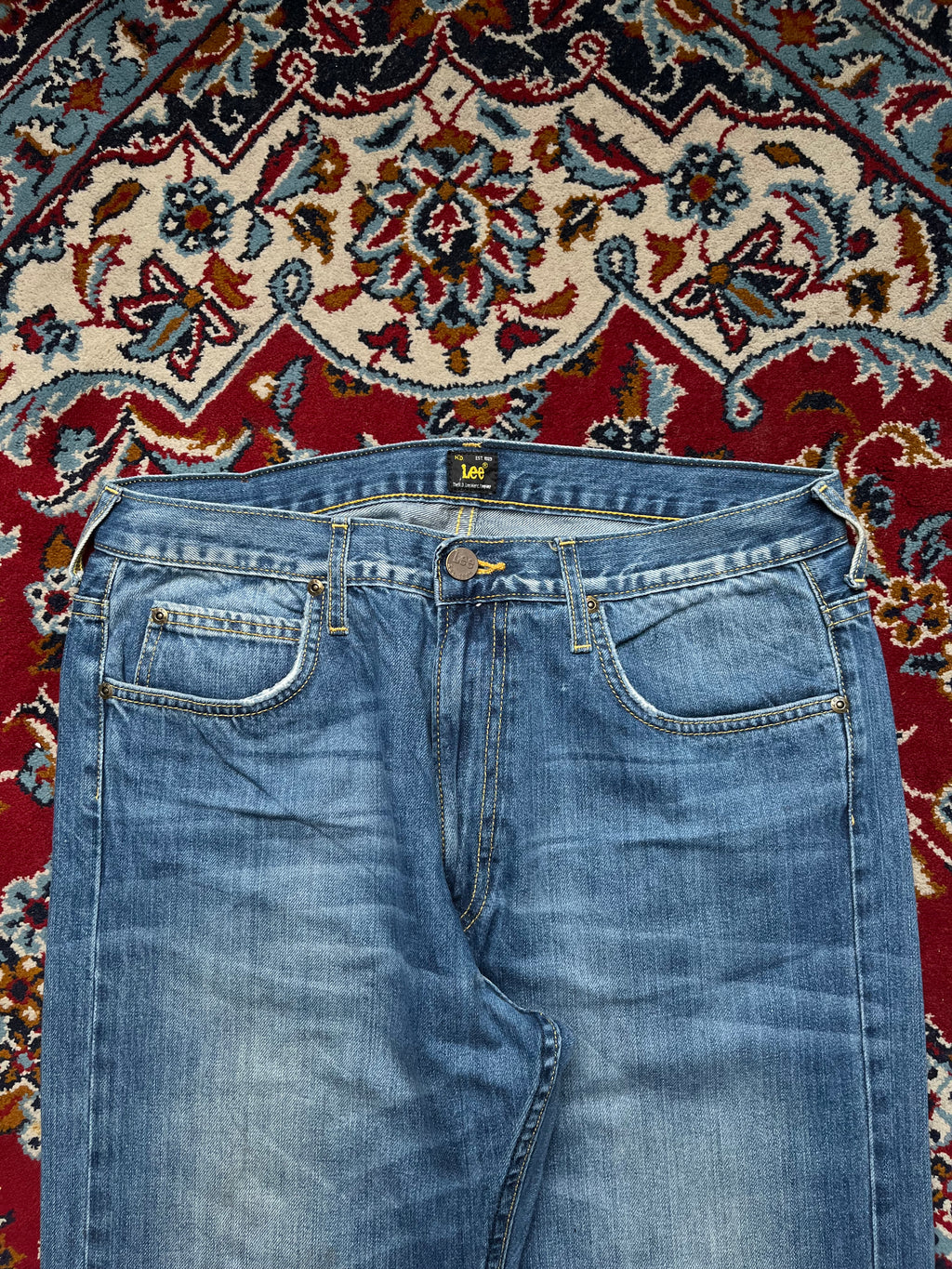 Vintage Lee Medium Washed Straight Fit Jeans - 32