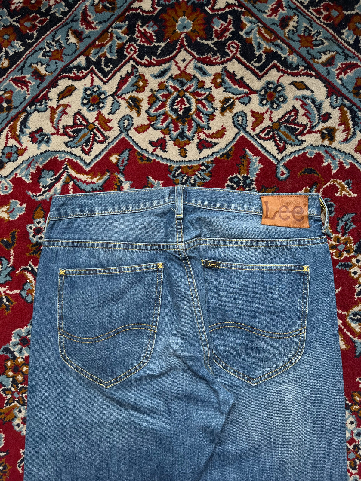 Vintage Lee Medium Washed Straight Fit Jeans - 32