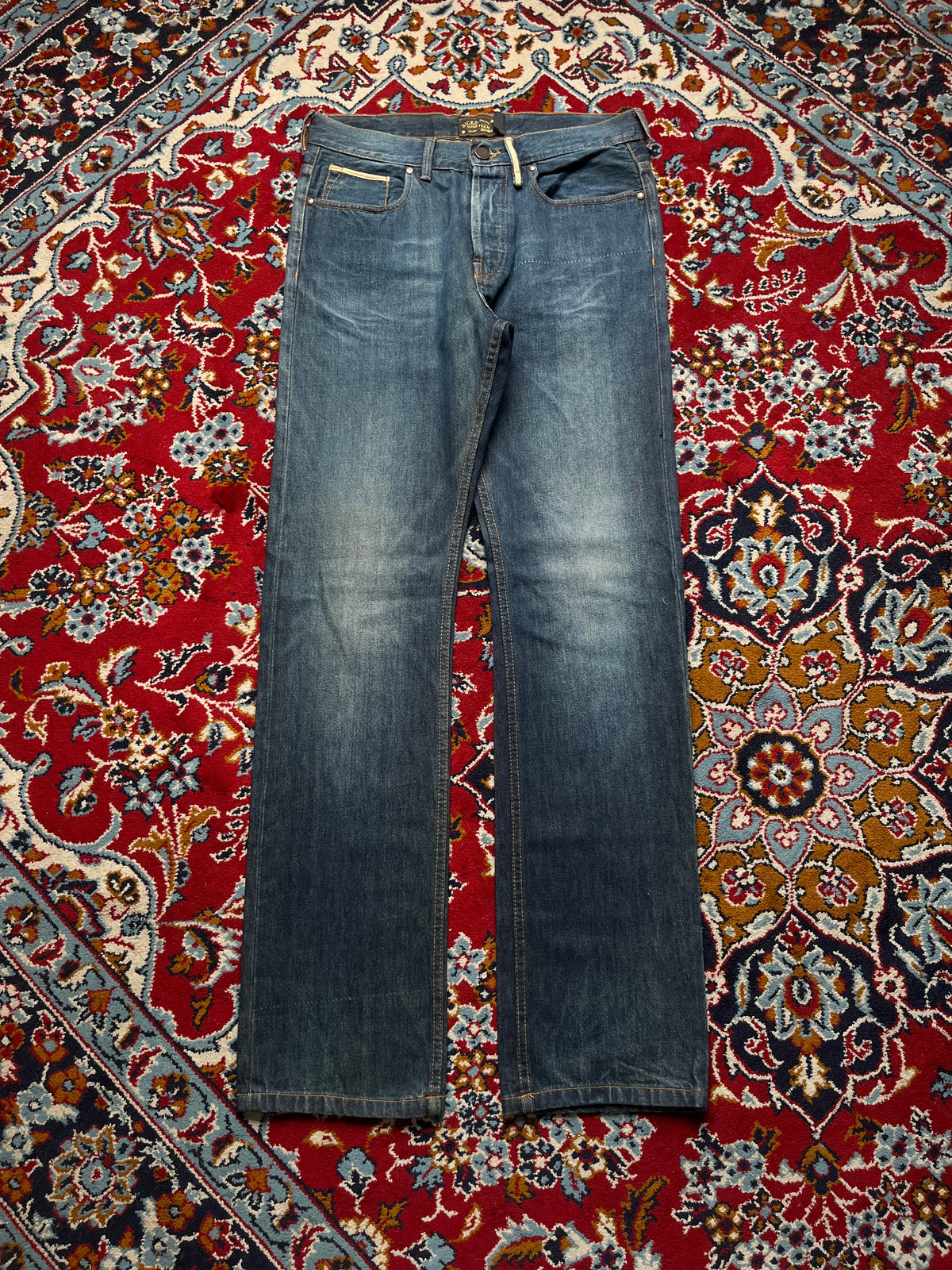 Sicko Nineteen Cinch Back Selvedge Detail Straight Fit Jeans - 32
