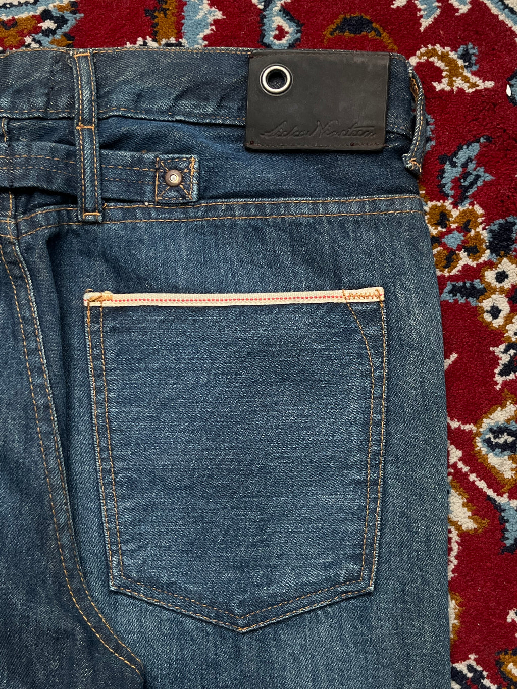 Sicko Nineteen Cinch Back Selvedge Detail Straight Fit Jeans - 32