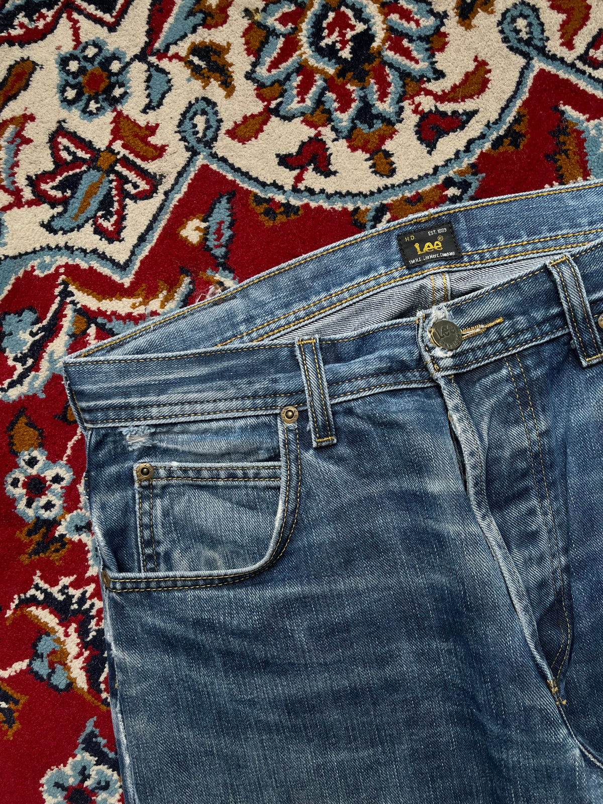 Vintage Lee Medium Washed Distressed Bootcut Jeans - 32