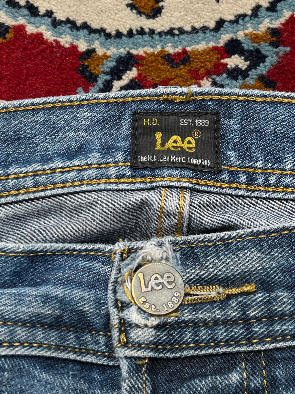 Vintage Lee Medium Washed Distressed Bootcut Jeans - 32