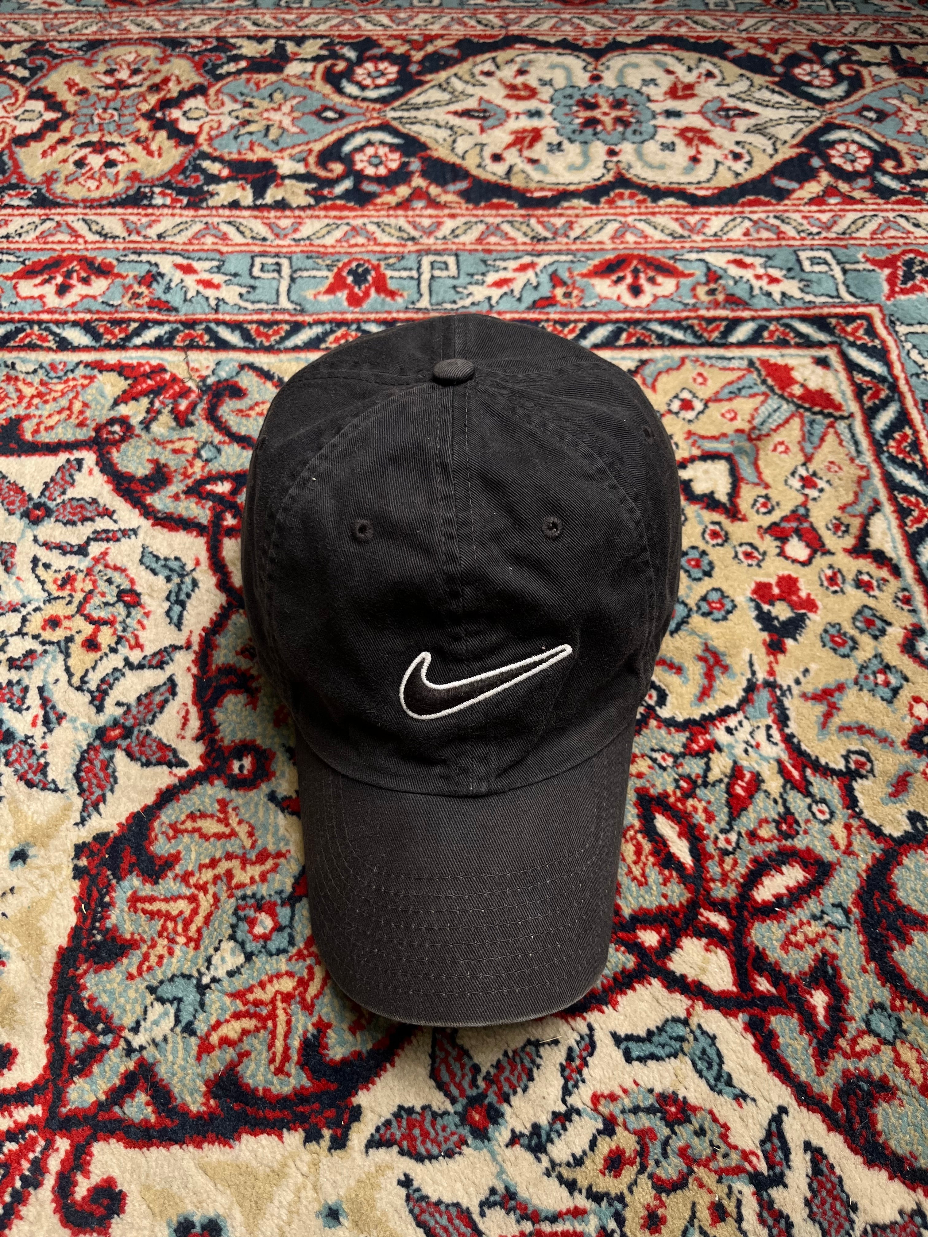 Vintage Nike Heritage86 Embroidered Swoosh Baseball Cap