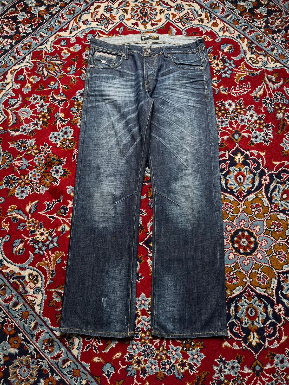 Smog New Yorker Dark Washed Distressed Straight Fit Jeans - 36