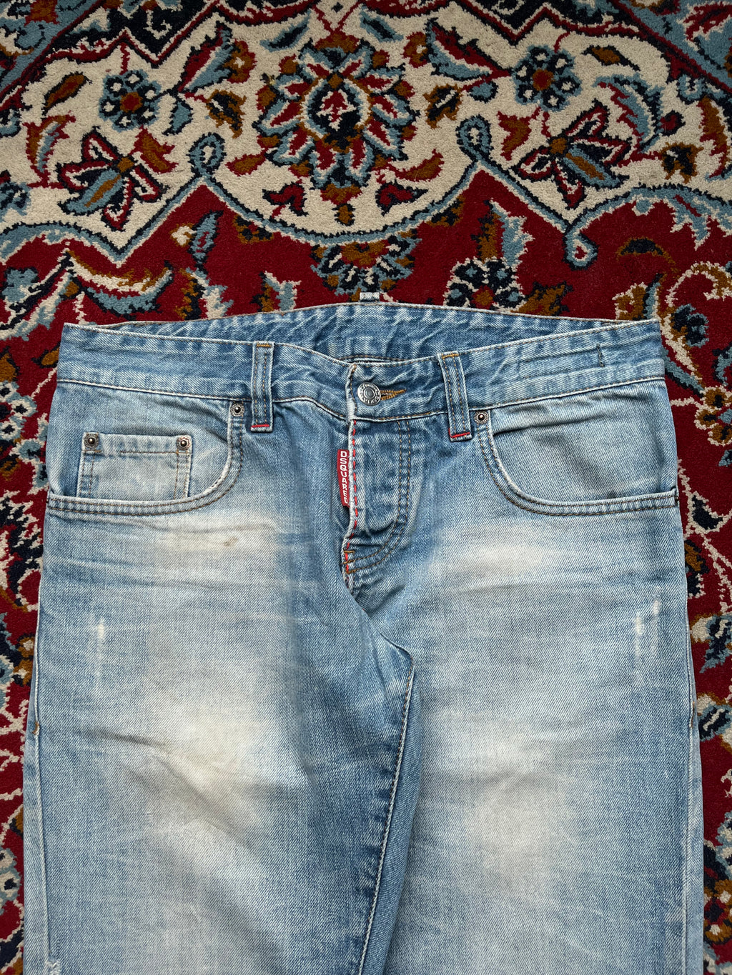 Dsquared2 Light Washed Distressed Straight Fit Jeans - 30