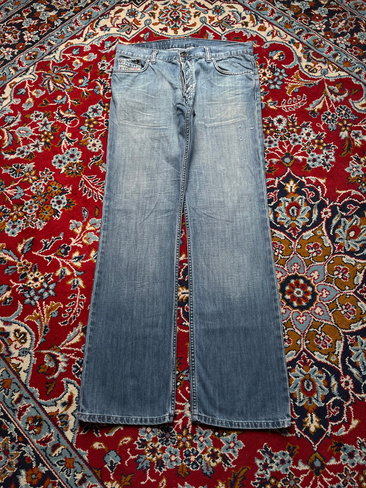 Diesel Industry Medium Washed Faded Relaxed Bootcut Jeans - 34