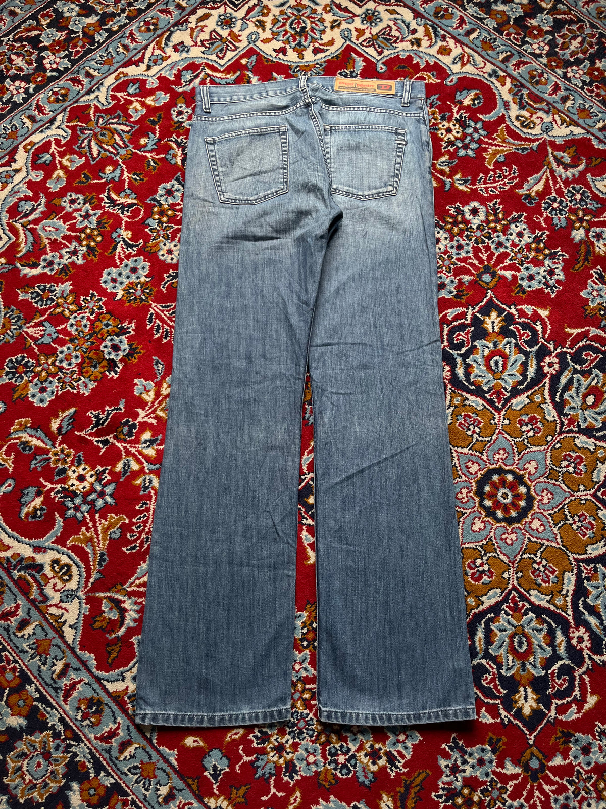 Diesel Industry Medium Washed Faded Relaxed Bootcut Jeans - 34