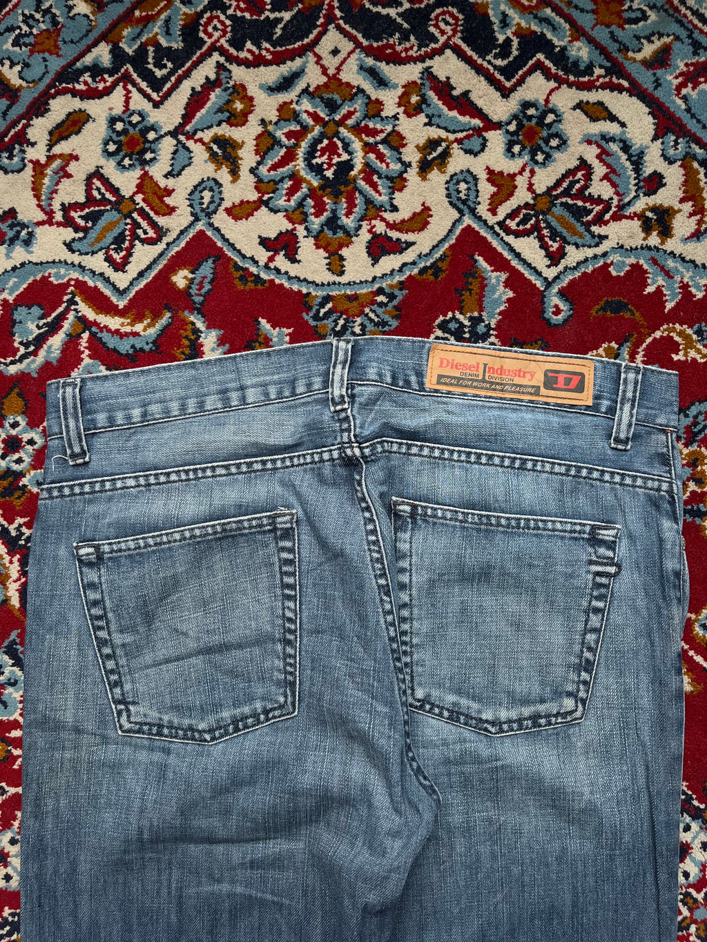 Diesel Industry Medium Washed Faded Relaxed Bootcut Jeans - 34