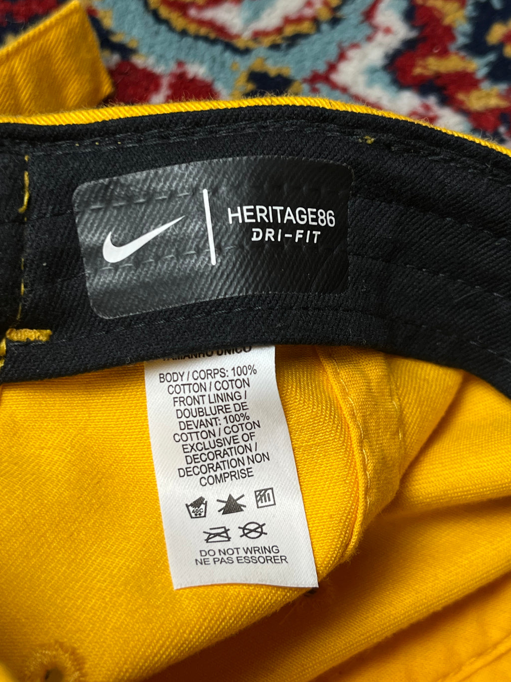 Nike Heritage86 Missouri Tigers Yellow Dri-Fit Adjustable Baseball CAP