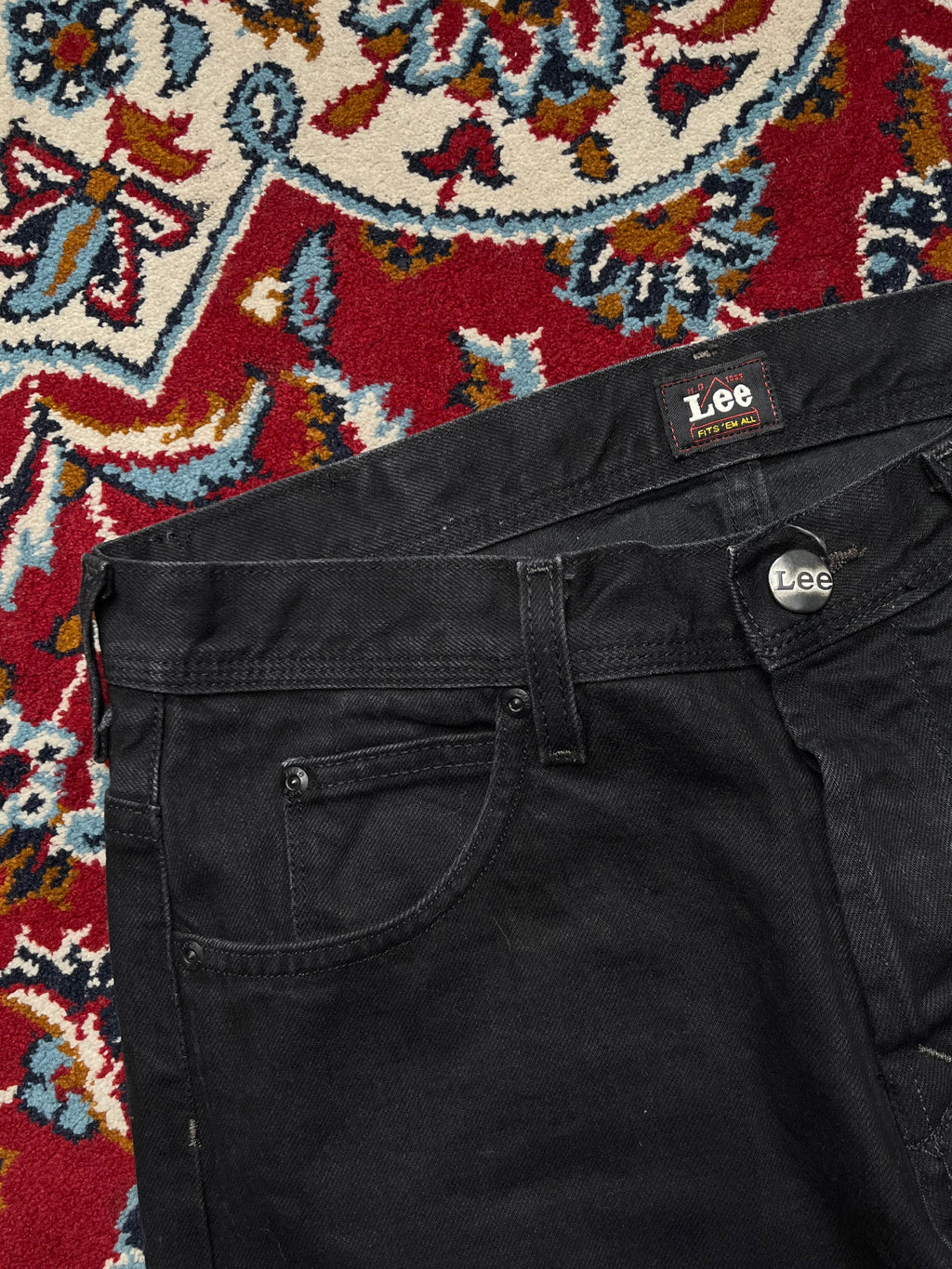 Vintage Lee Solid Black Low Rise  Straight Fit Jeans - 32