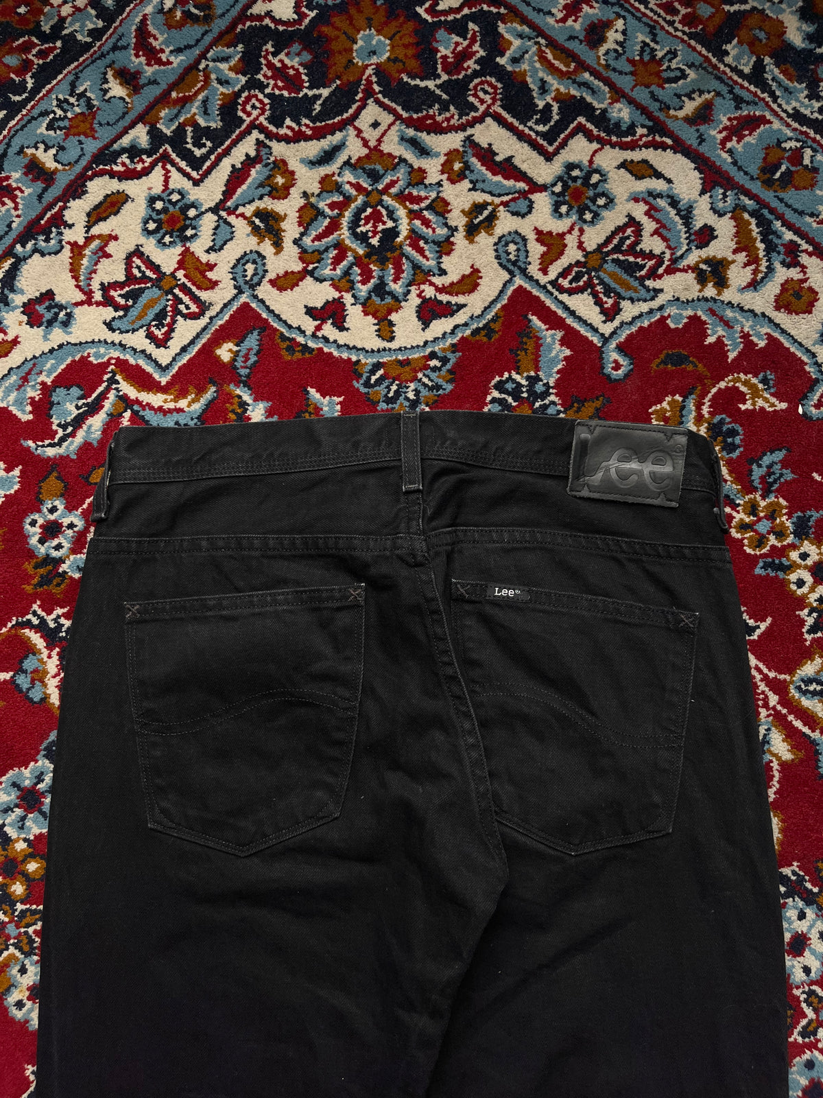 Vintage Lee Solid Black Low Rise  Straight Fit Jeans - 32