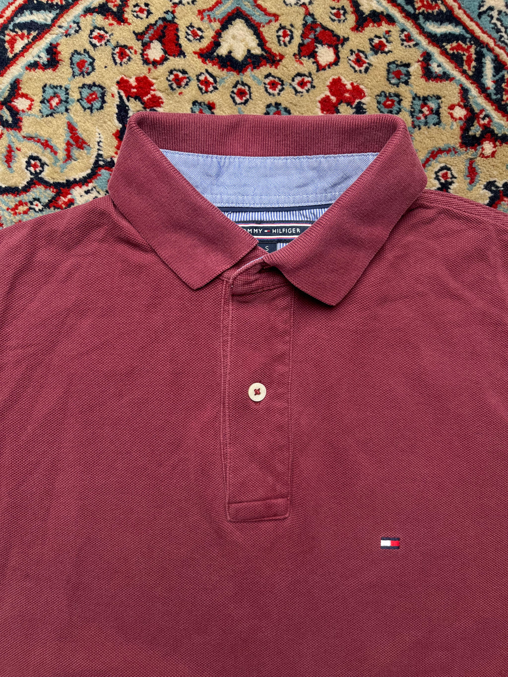 VINTAGE TOMMY HILFIGER TWO PLY COTTON BURGUNDY POLO TEE - L