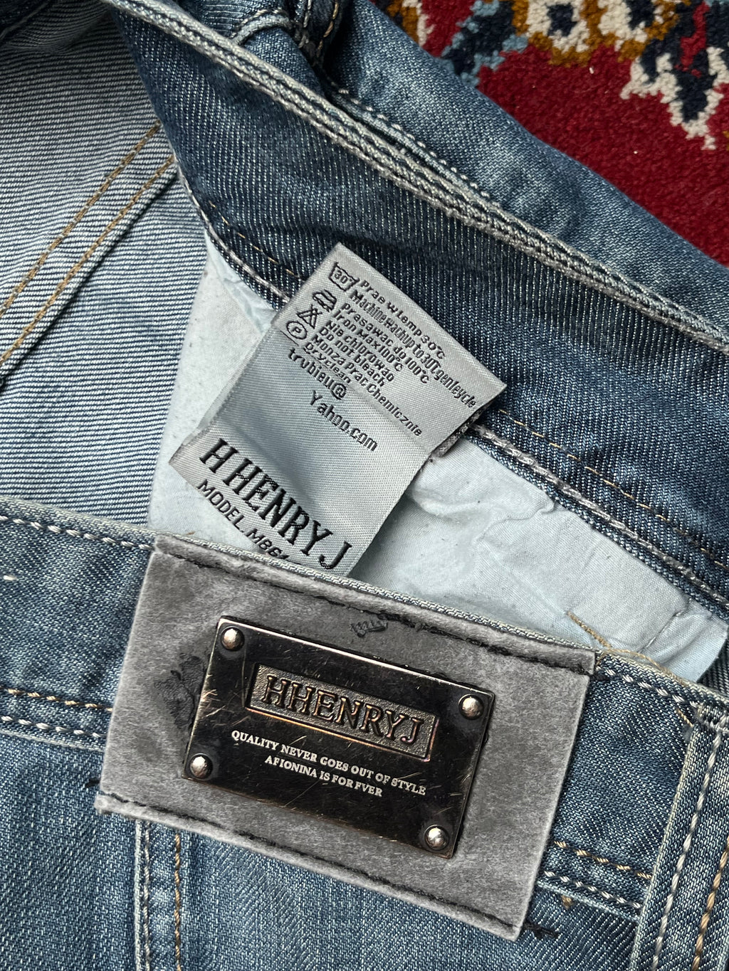 Vintage Henry J Straight Fit Washed JEANS - 34