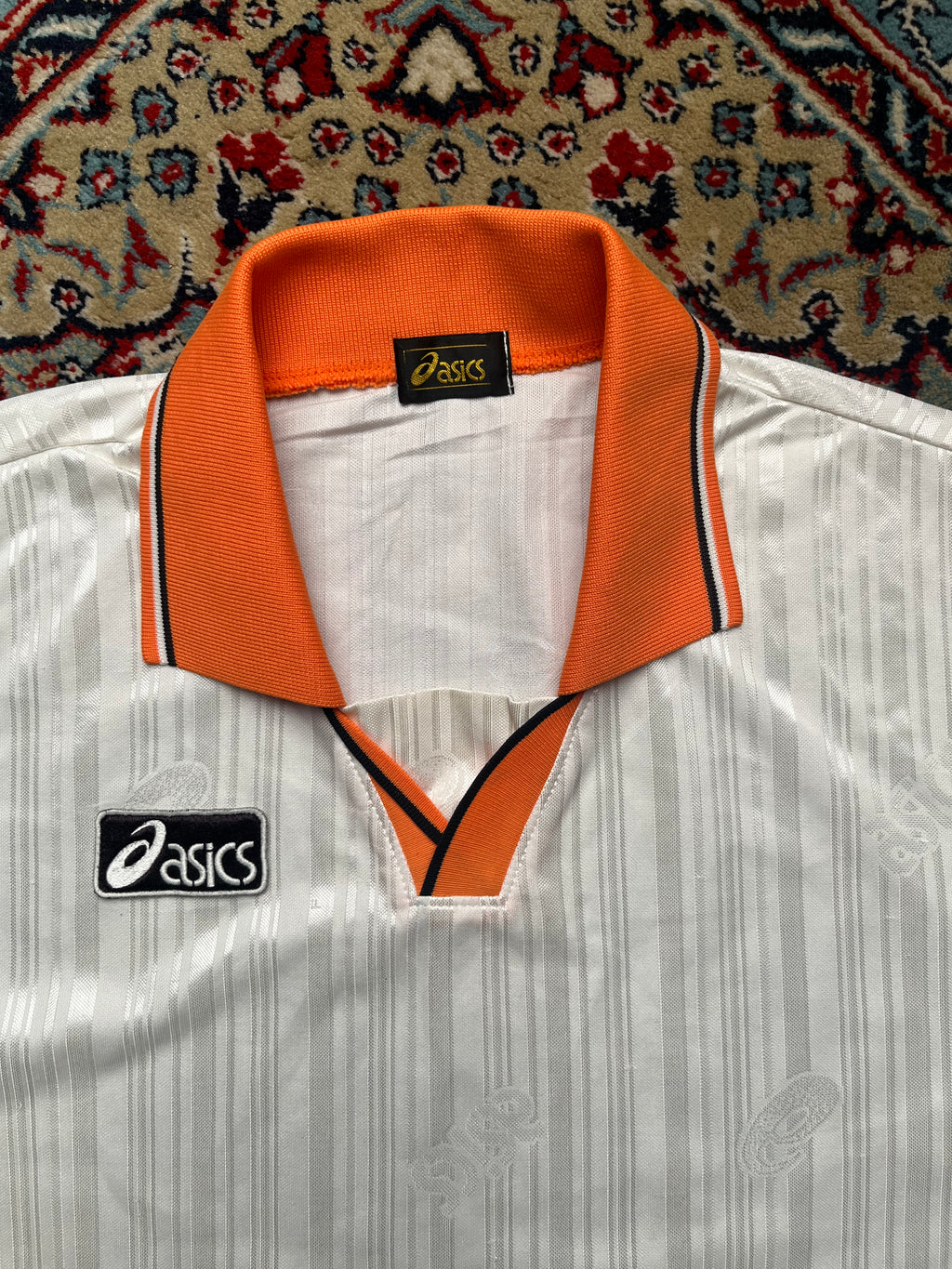 Vintage ASICS WHITE RELAXED FIT POLO TEE - L