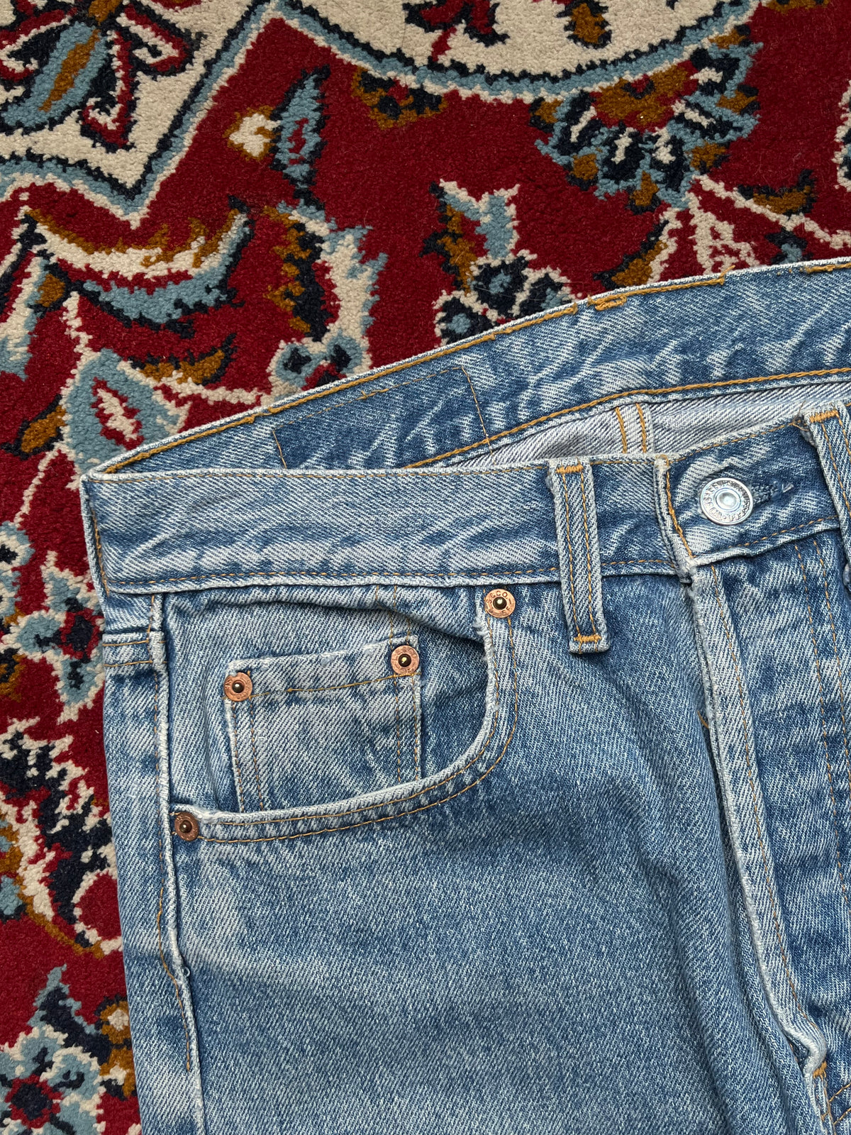 Vintage Levi's 501 Straight Fit Washed JEANS - 28