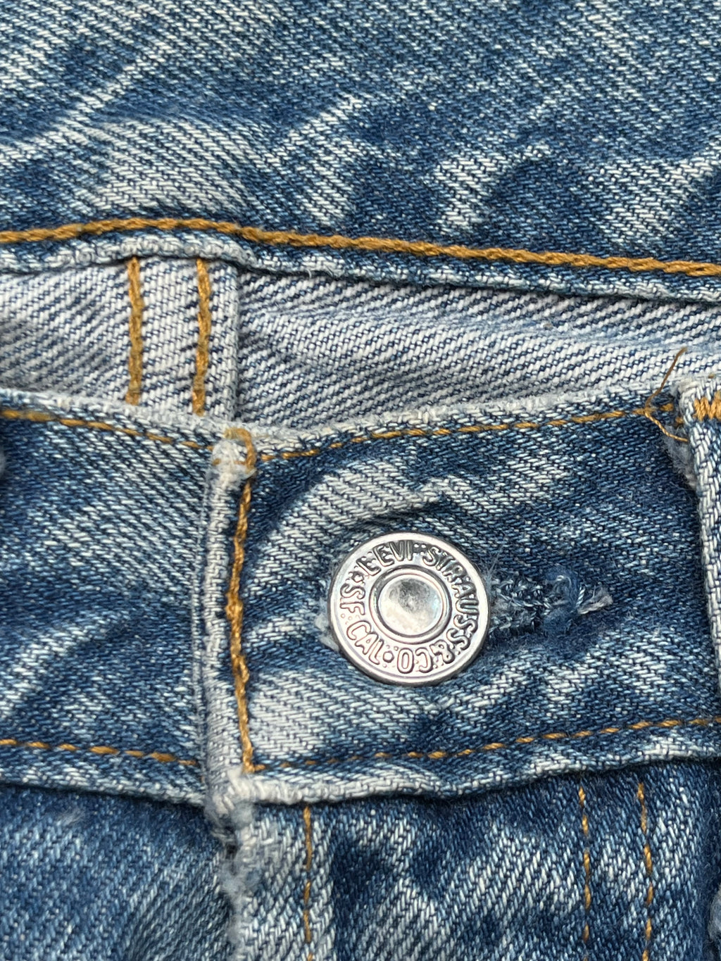 Vintage Levi's 501 Straight Fit Washed JEANS - 28