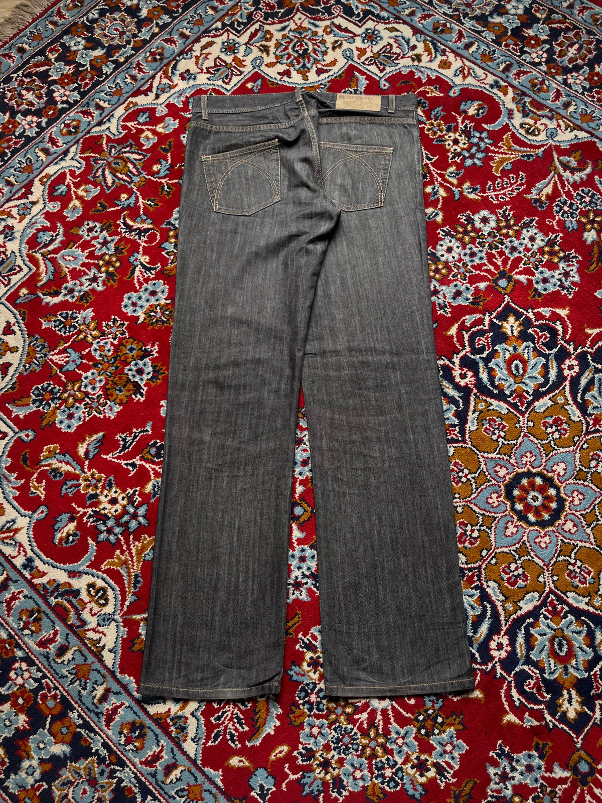 Vintage United Colors of Benetton Relaxed Fit Dark Washed JEANS - 34