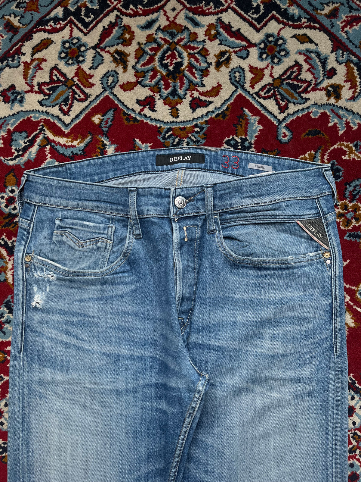 Replay Newbill Straight Fit Medium Washed Distressed JEANS - 34