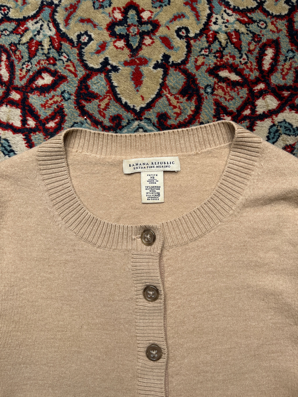 Banana Republic Extra Fine Merino Wool Beige Button-Front Cardigan - S