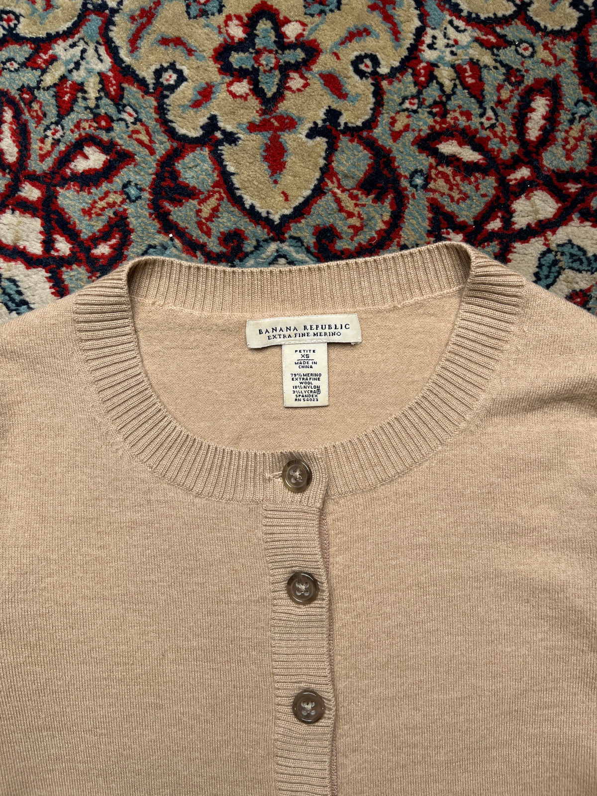 Banana Republic Extra Fine Merino Wool Beige Button-Front Cardigan - S