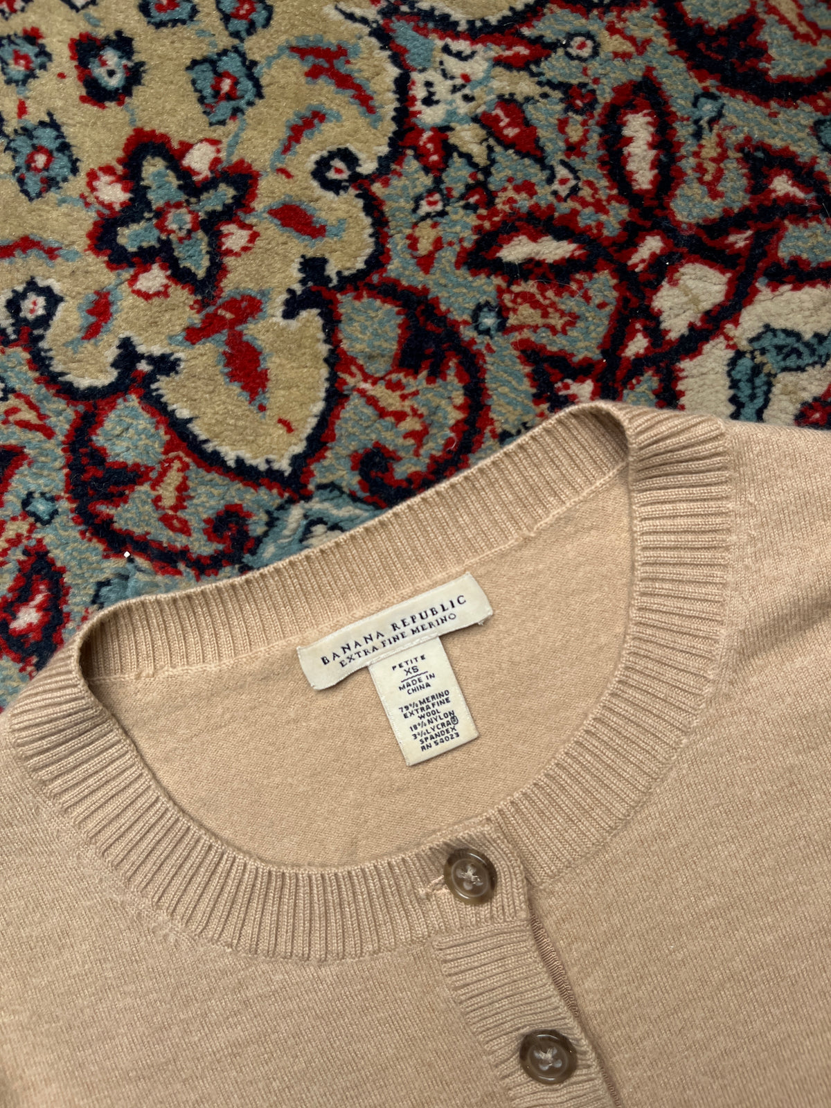 Banana Republic Extra Fine Merino Wool Beige Button-Front Cardigan - S