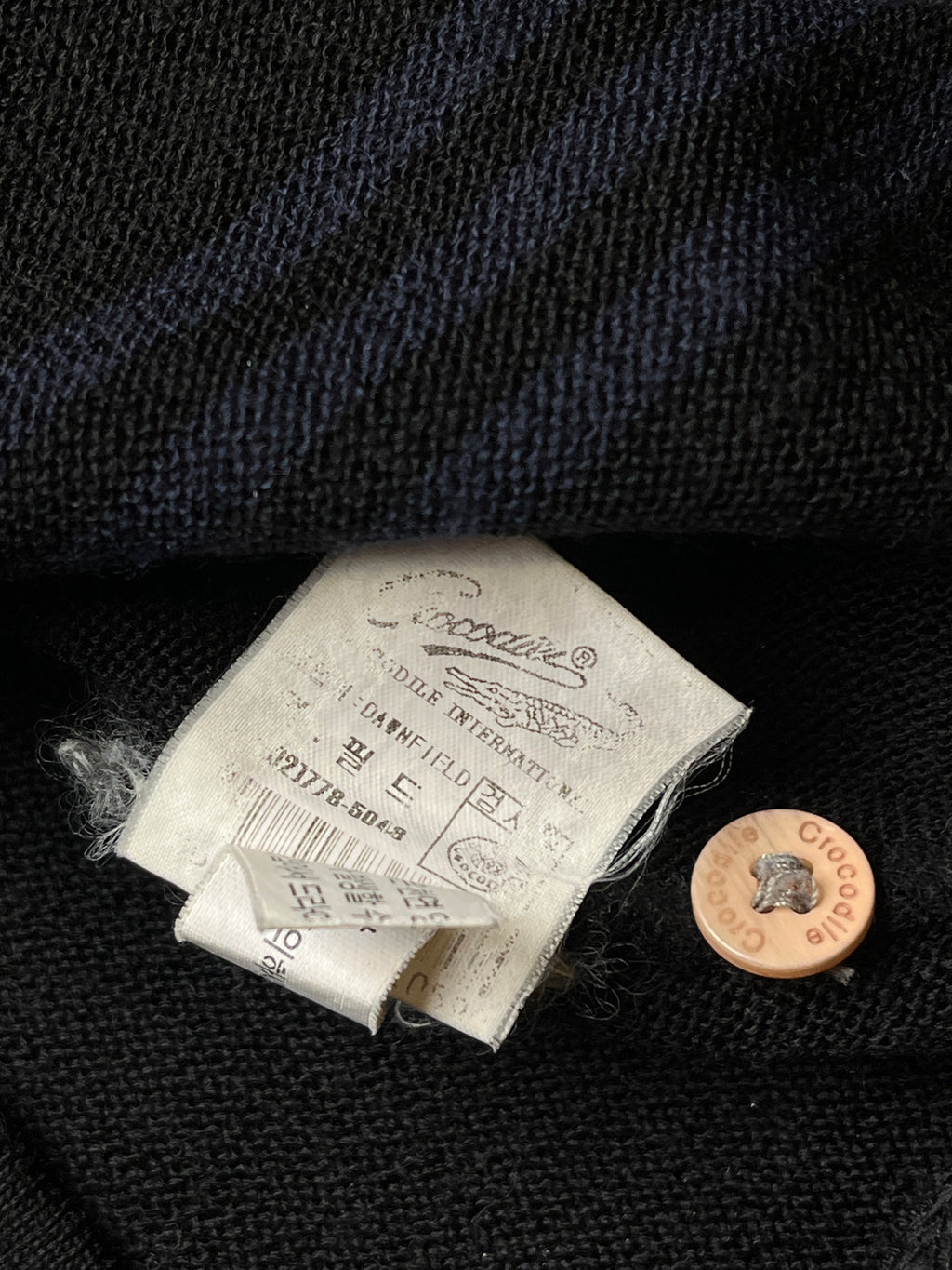 Vintage Crocodile Vertical Striped Embroidered Logo Polo Knit Sweater - L