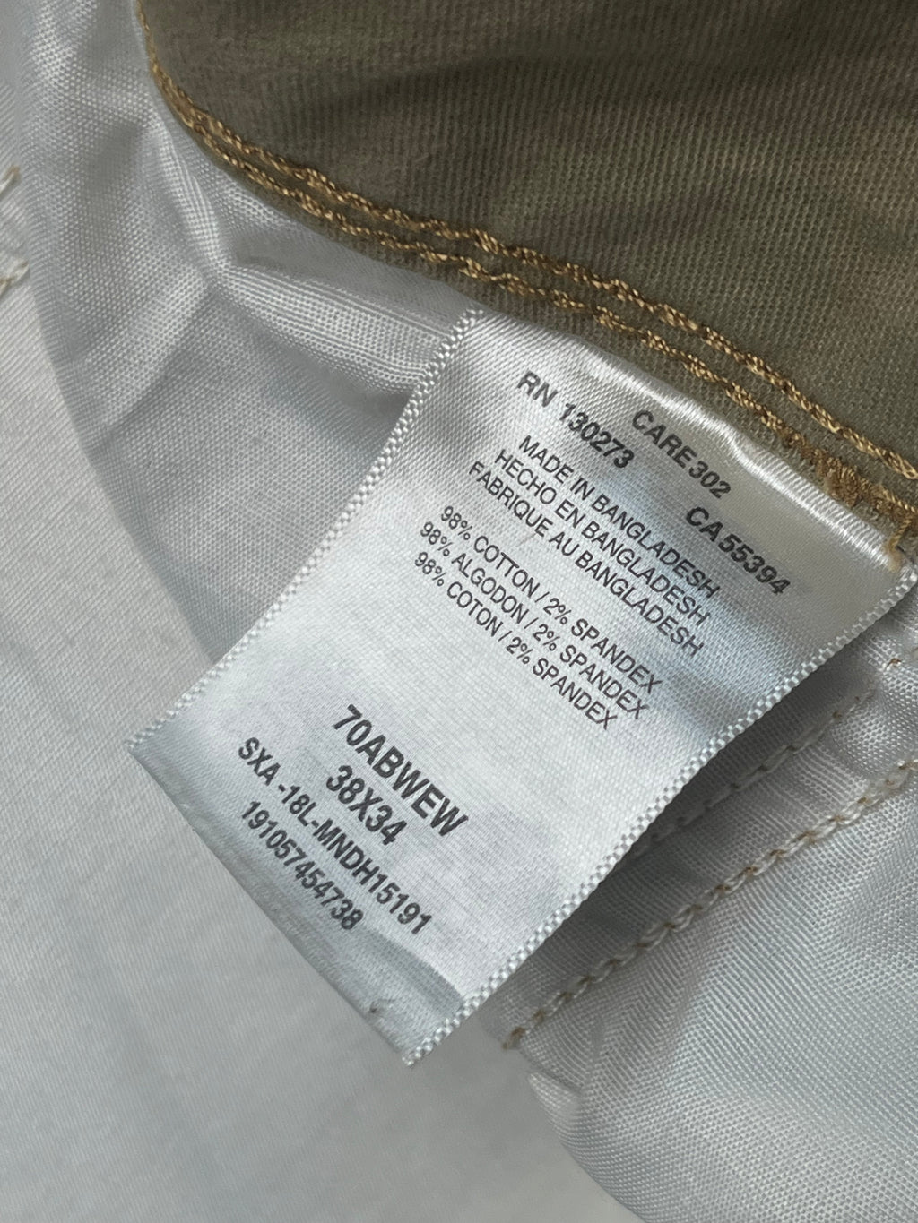 Wrangler Khaki Relaxed Fit Cargo JEANS - 38