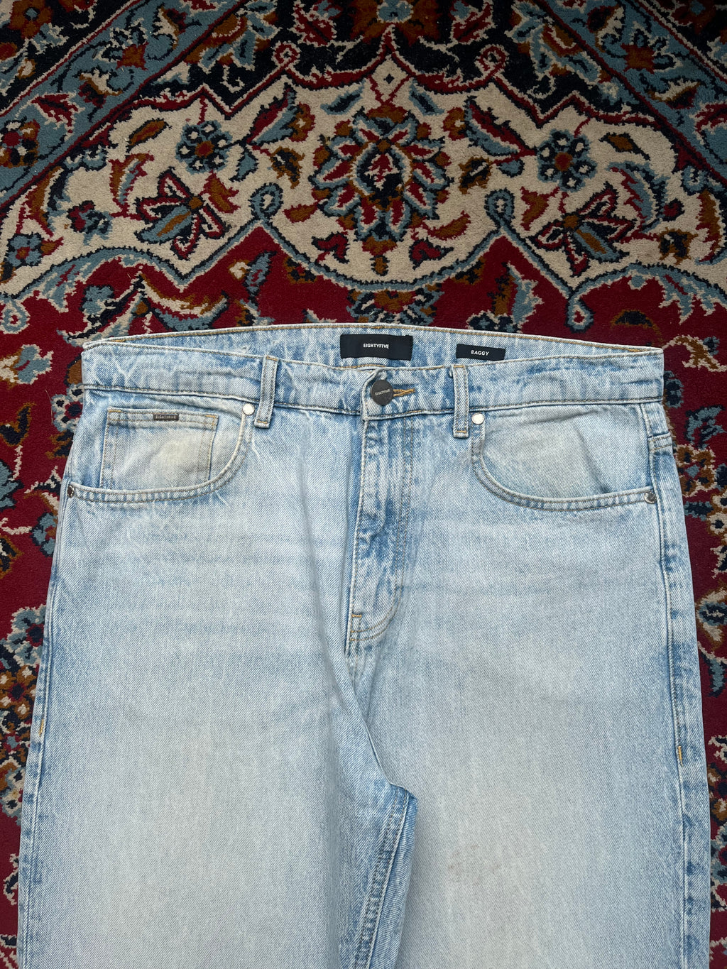 EIGHTYFIVE Baggy Fit Light Washed JEANS - 34