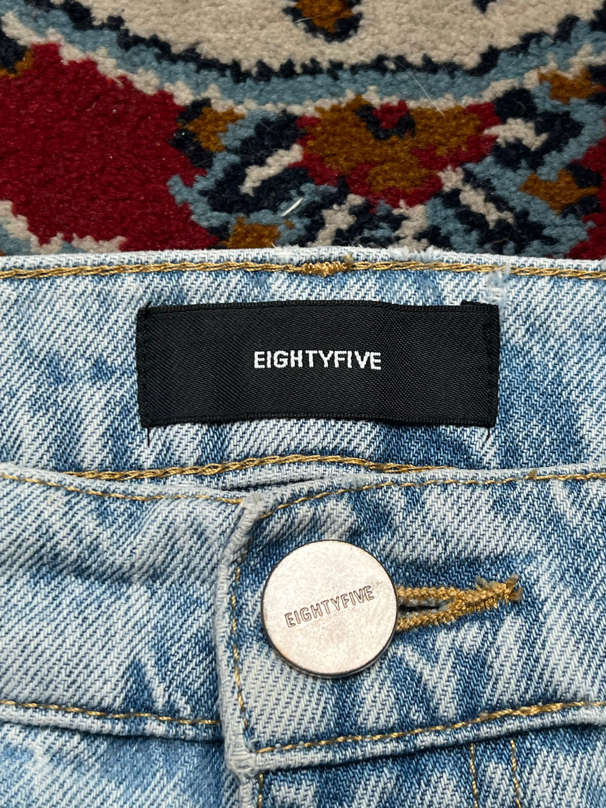 EIGHTYFIVE Baggy Fit Light Washed JEANS - 34