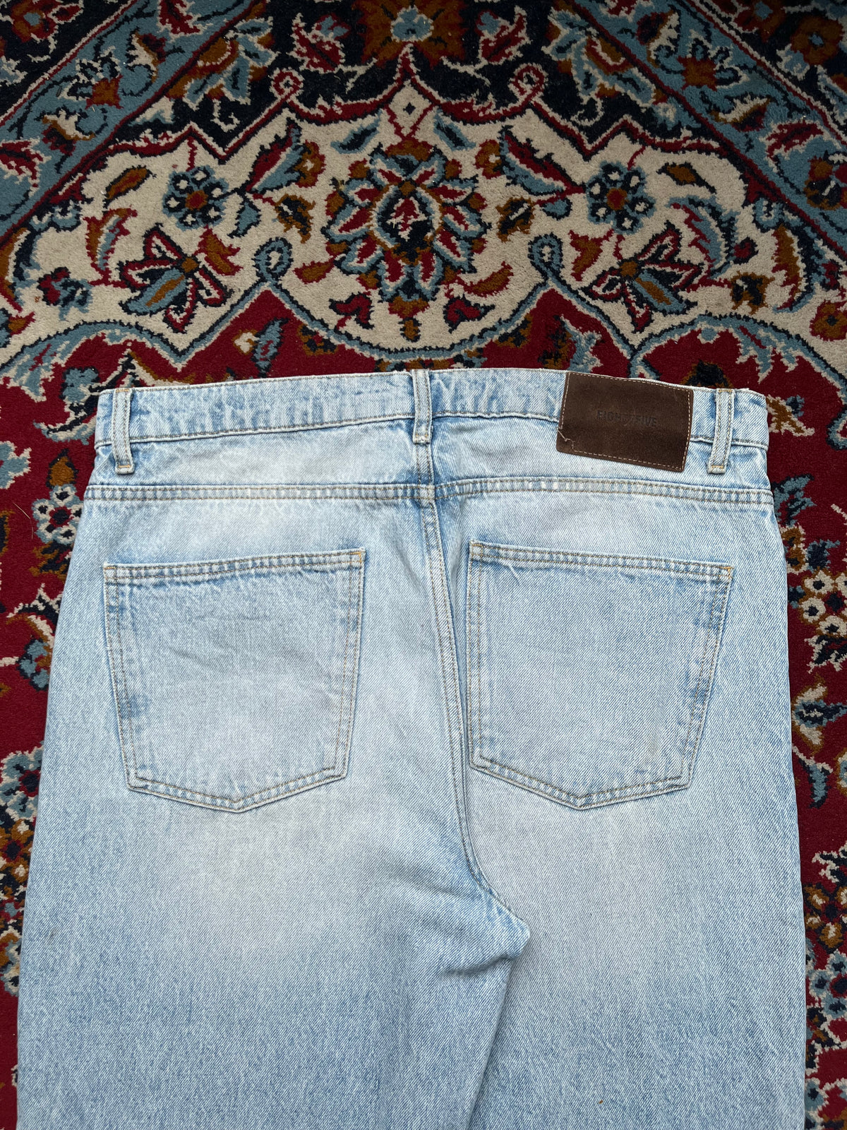 EIGHTYFIVE Baggy Fit Light Washed JEANS - 34