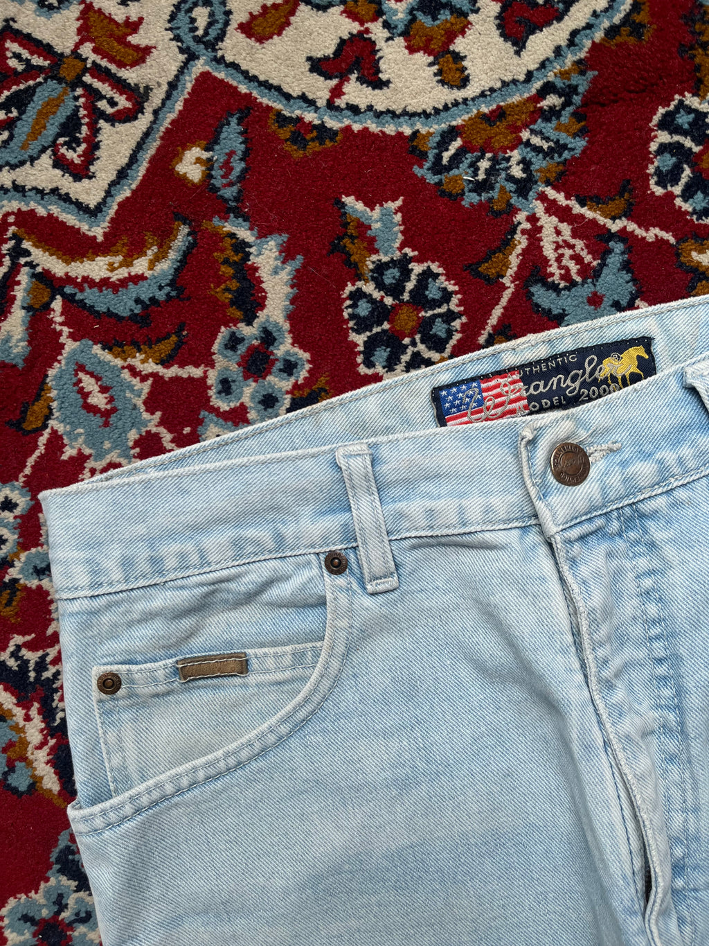 Vintage Wrangler Model 2000 High Rise Straight Fit Heavyweight Light Washed JEANS - 30