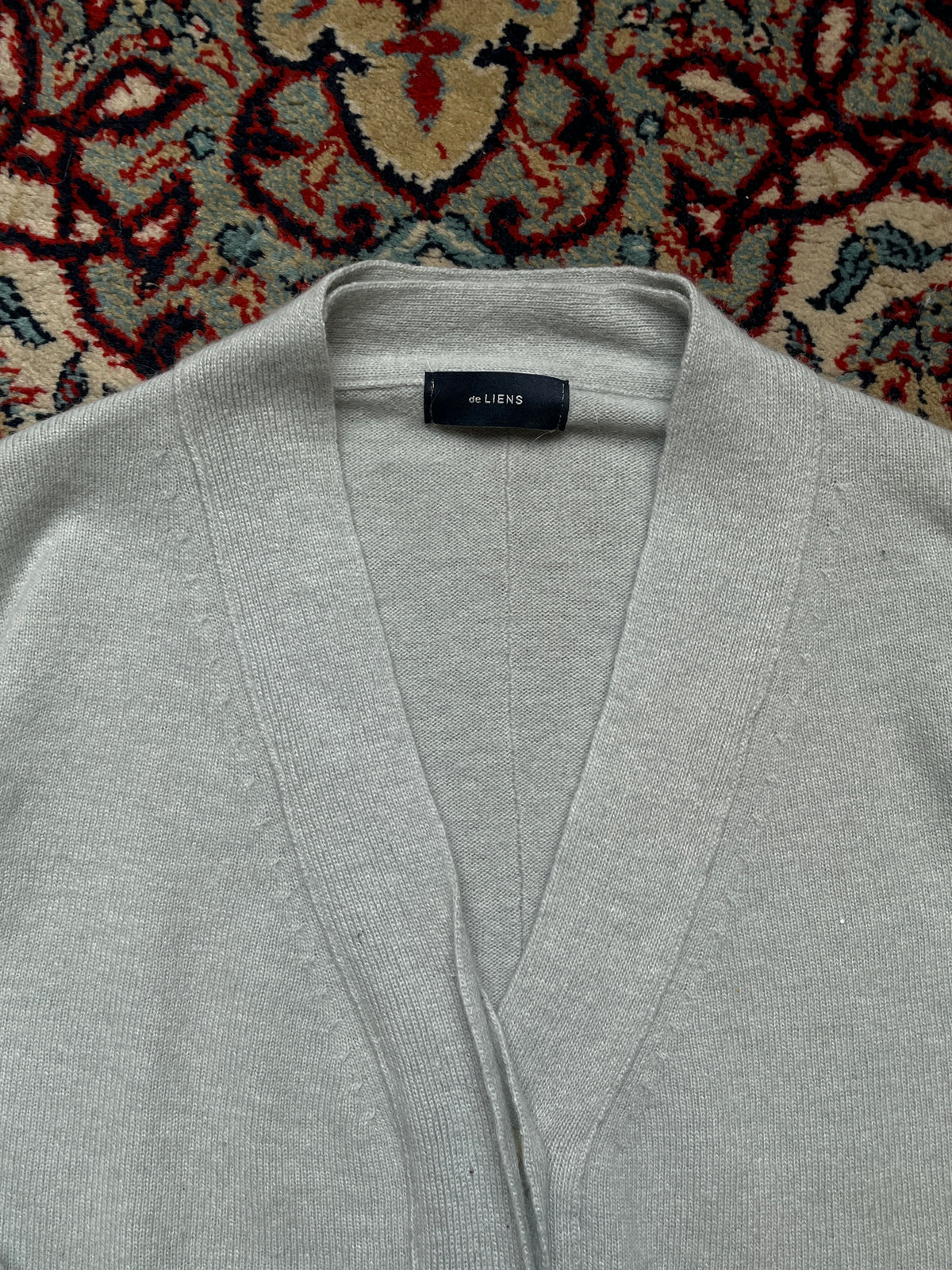 Salon de Liens Light Grey Wool Cashmere Knit Cardigan - L