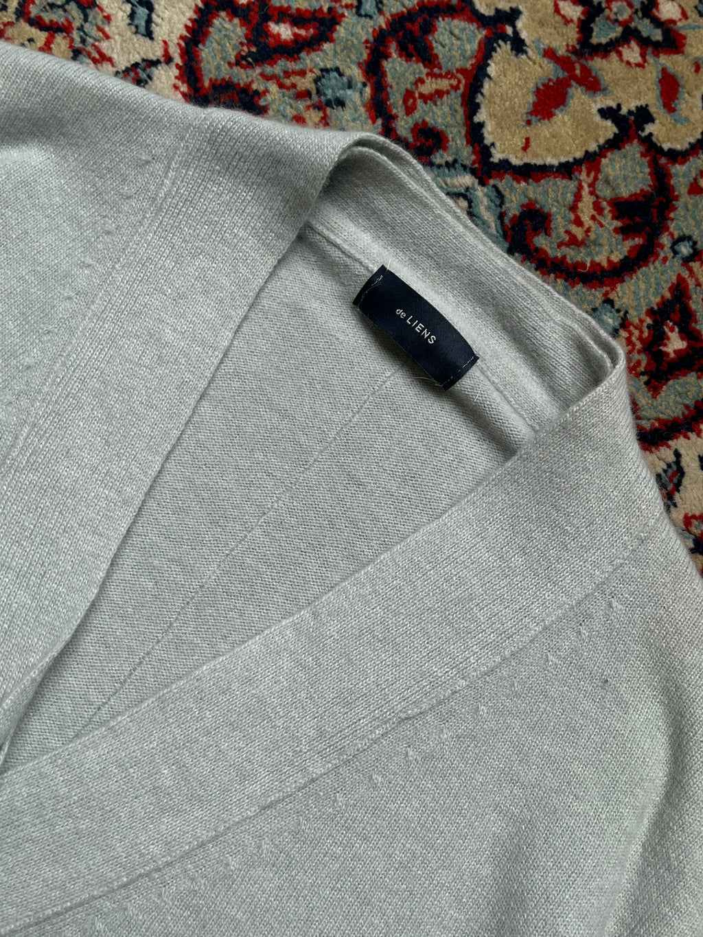 Salon de Liens Light Grey Wool Cashmere Knit Cardigan - L