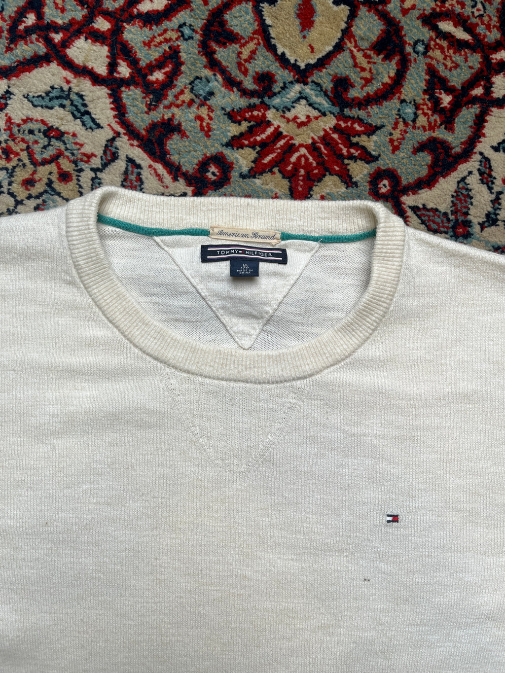 Tommy Hilfiger Cream Cotton Embroidered Flag Crewneck Sweater - L