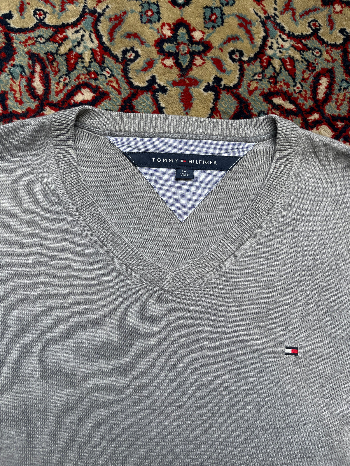 Tommy Hilfiger Heather Grey V-Neck Sweater - L