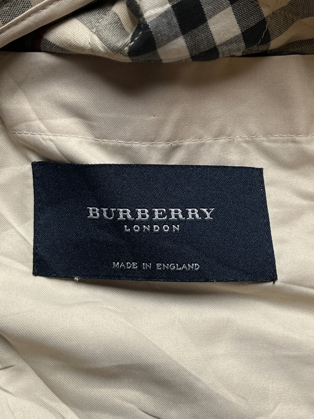 Burberry London Beige Nova Check Lined Diamond Quilted Short Trench Coat - M