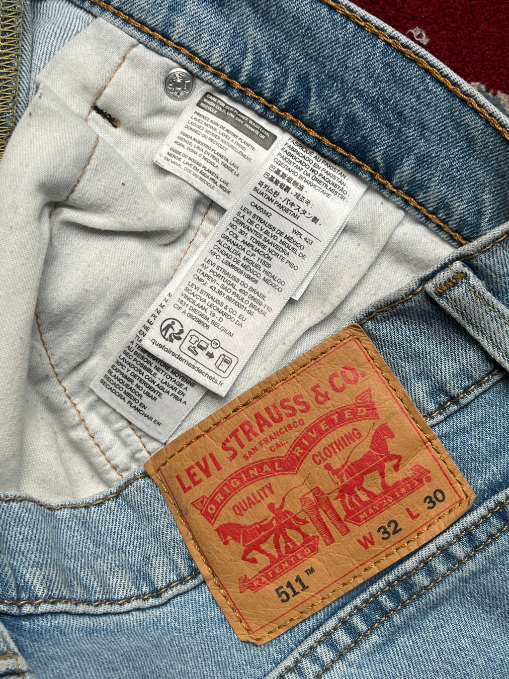 Levi's 511 Slim Fit Light Washed Jeans - 32