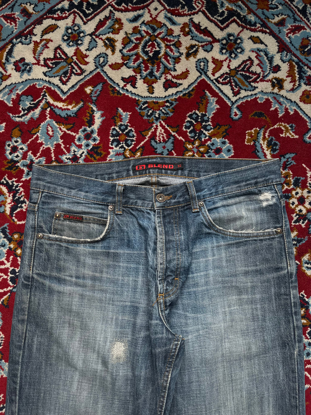 Vintage Blend Distressed Washed Bootcut Jeans - 34