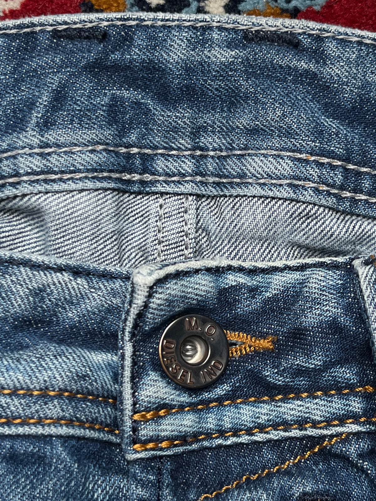 Diesel Safado Straight Fit 008B9 Distressed Medium Washed JEANS - 34