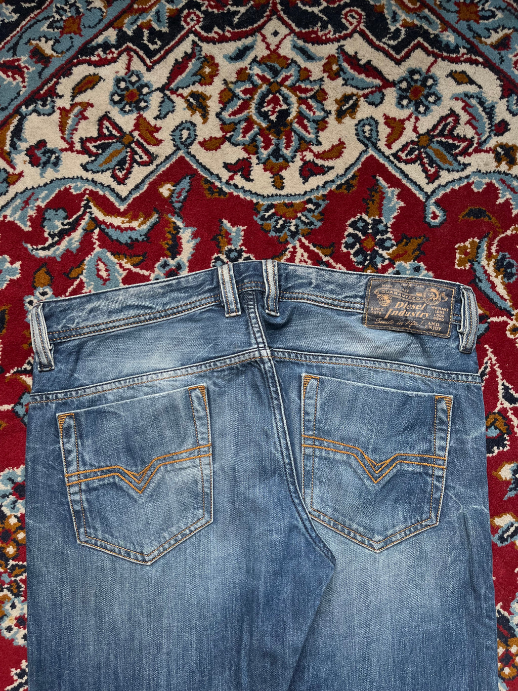 Diesel Safado Straight Fit 008B9 Distressed Medium Washed JEANS - 34