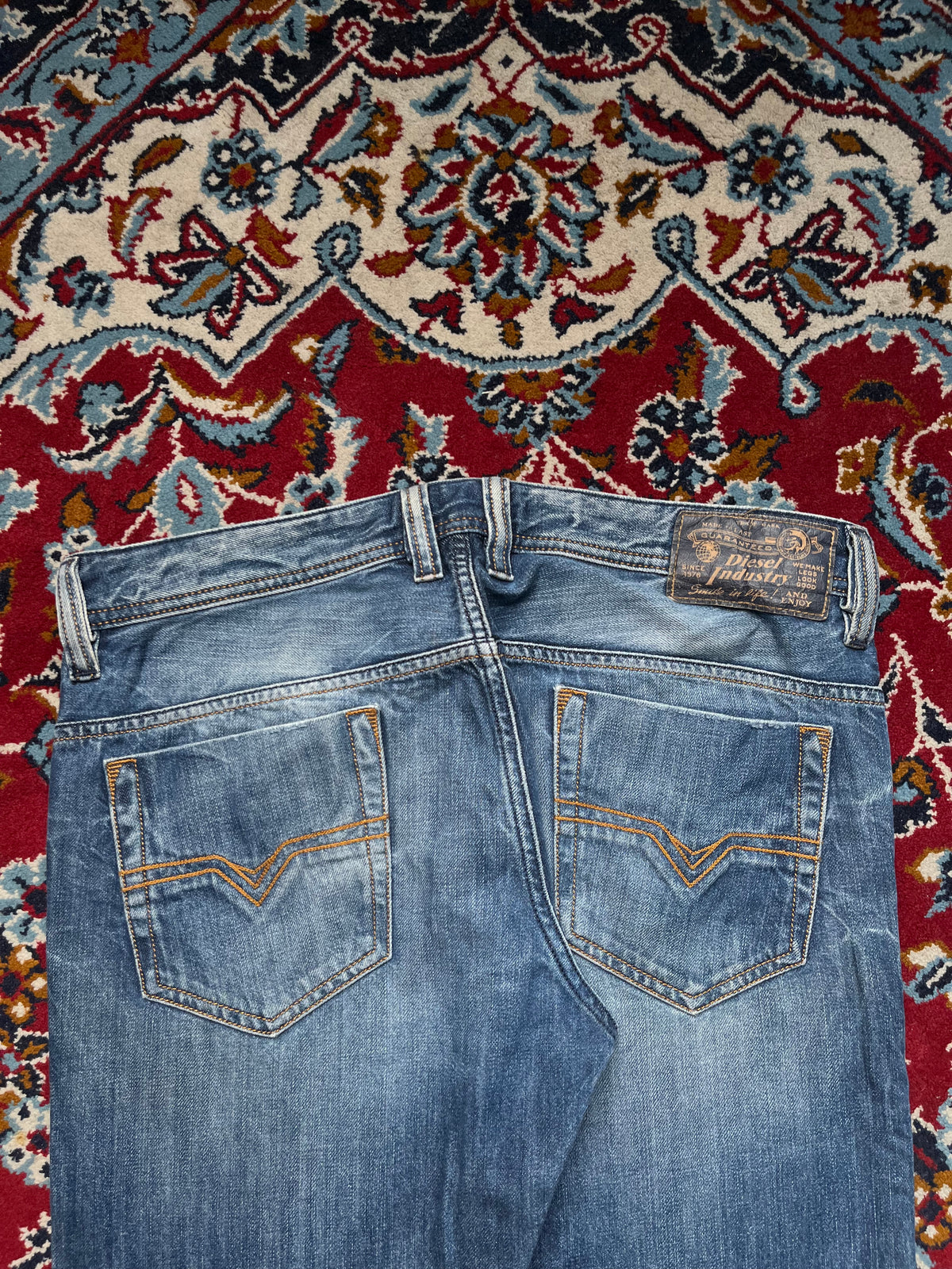 Diesel Safado Straight Fit 008B9 Distressed Medium Washed JEANS - 34