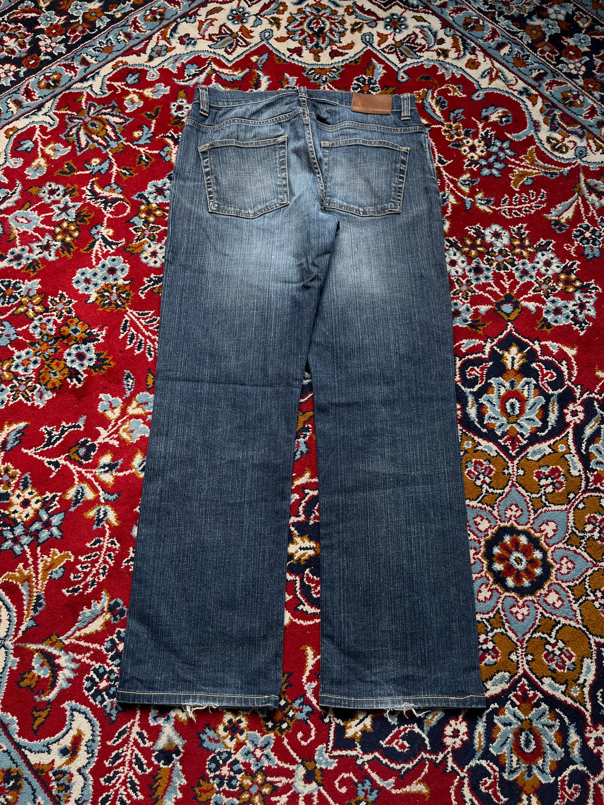 GANT Tyler Straight Fit Medium Washed JEANS - 32
