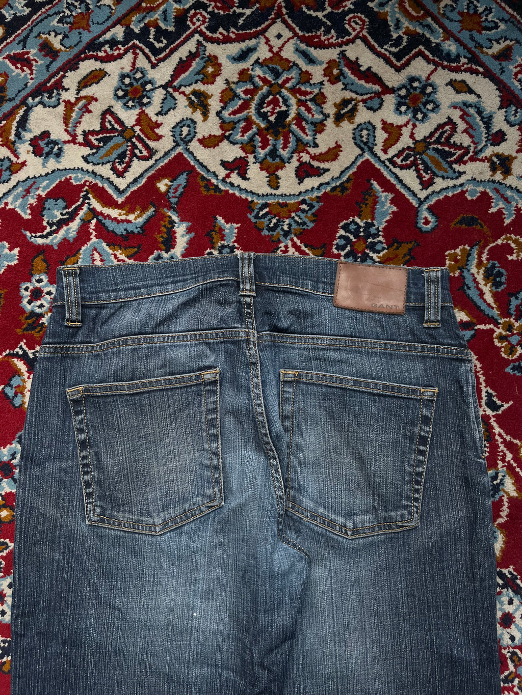 GANT Tyler Straight Fit Medium Washed JEANS - 32