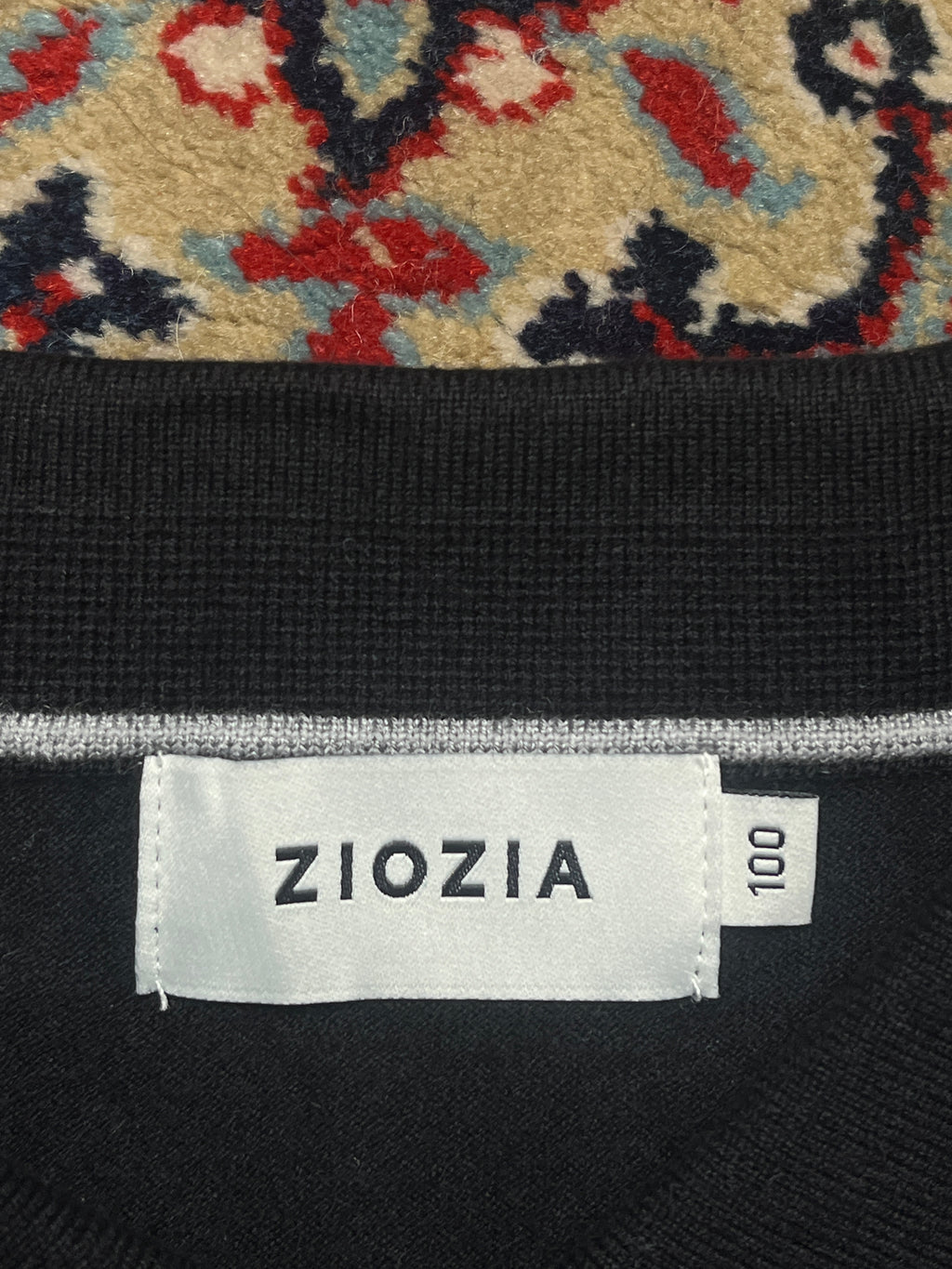 Ziozia Solid Black Fine Knit Polo Sweater - M