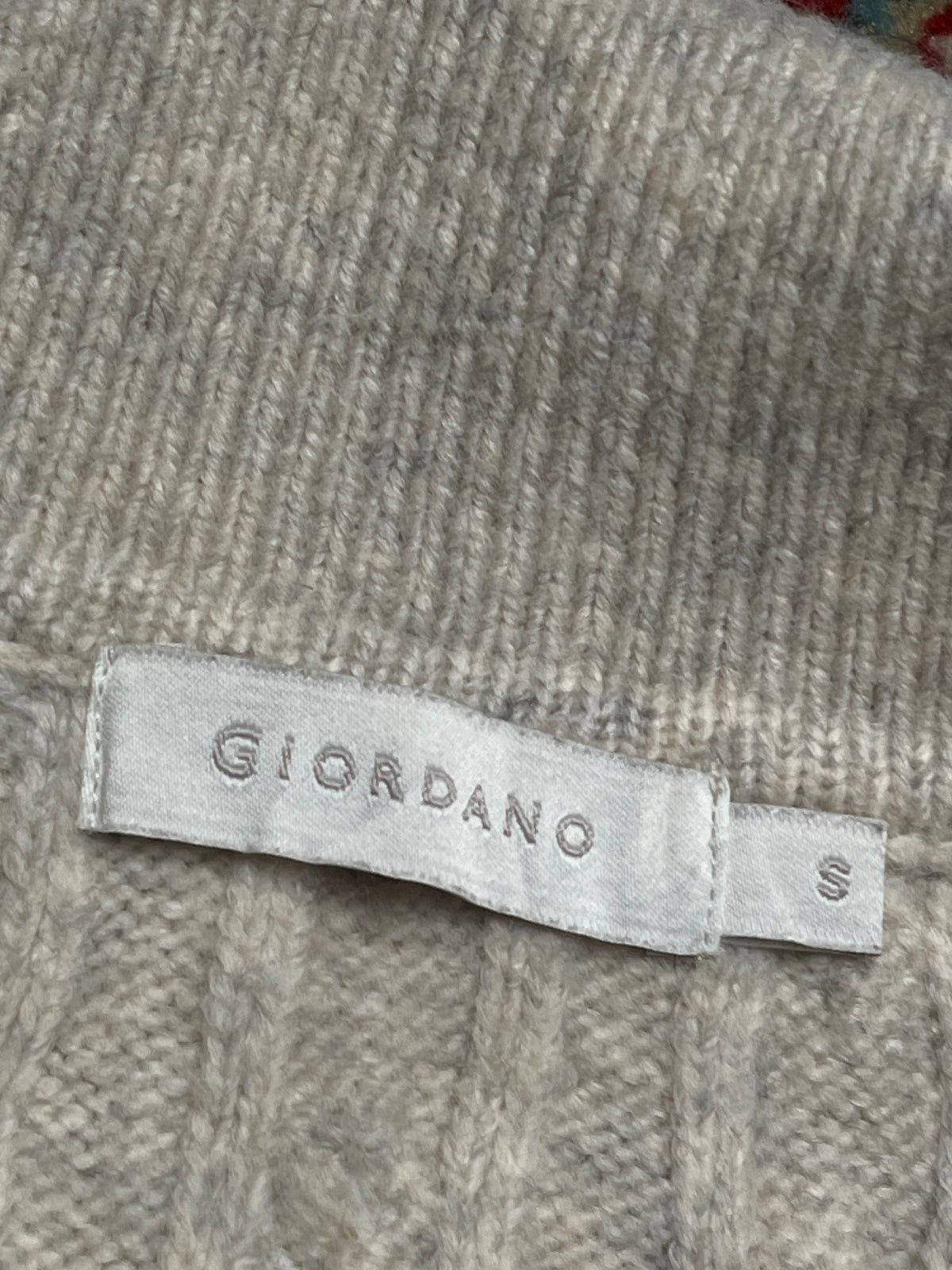 Giordano Oatmeal Beige Cable Knit Collared Button Pullover Sweater - S