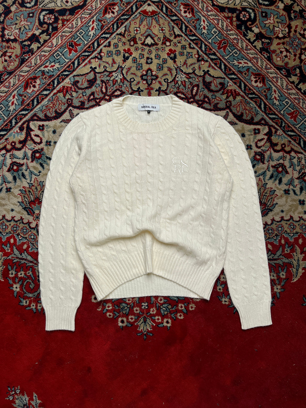GENERAL IDEA Off-White Cable Knit Crewneck Sweater - M