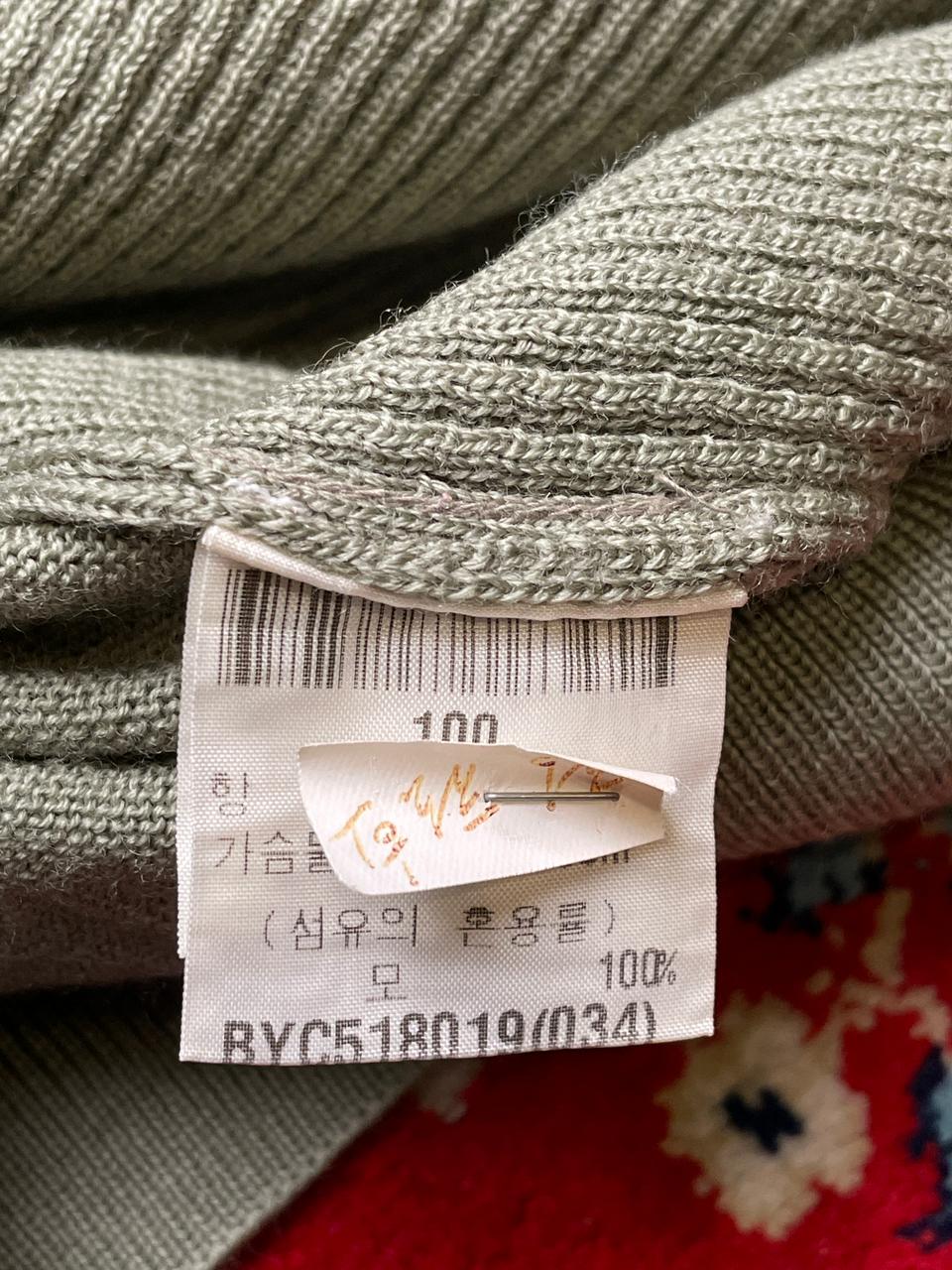 YSL VINTAGE KNITTED SLEEVELESS V NECK SWEATER