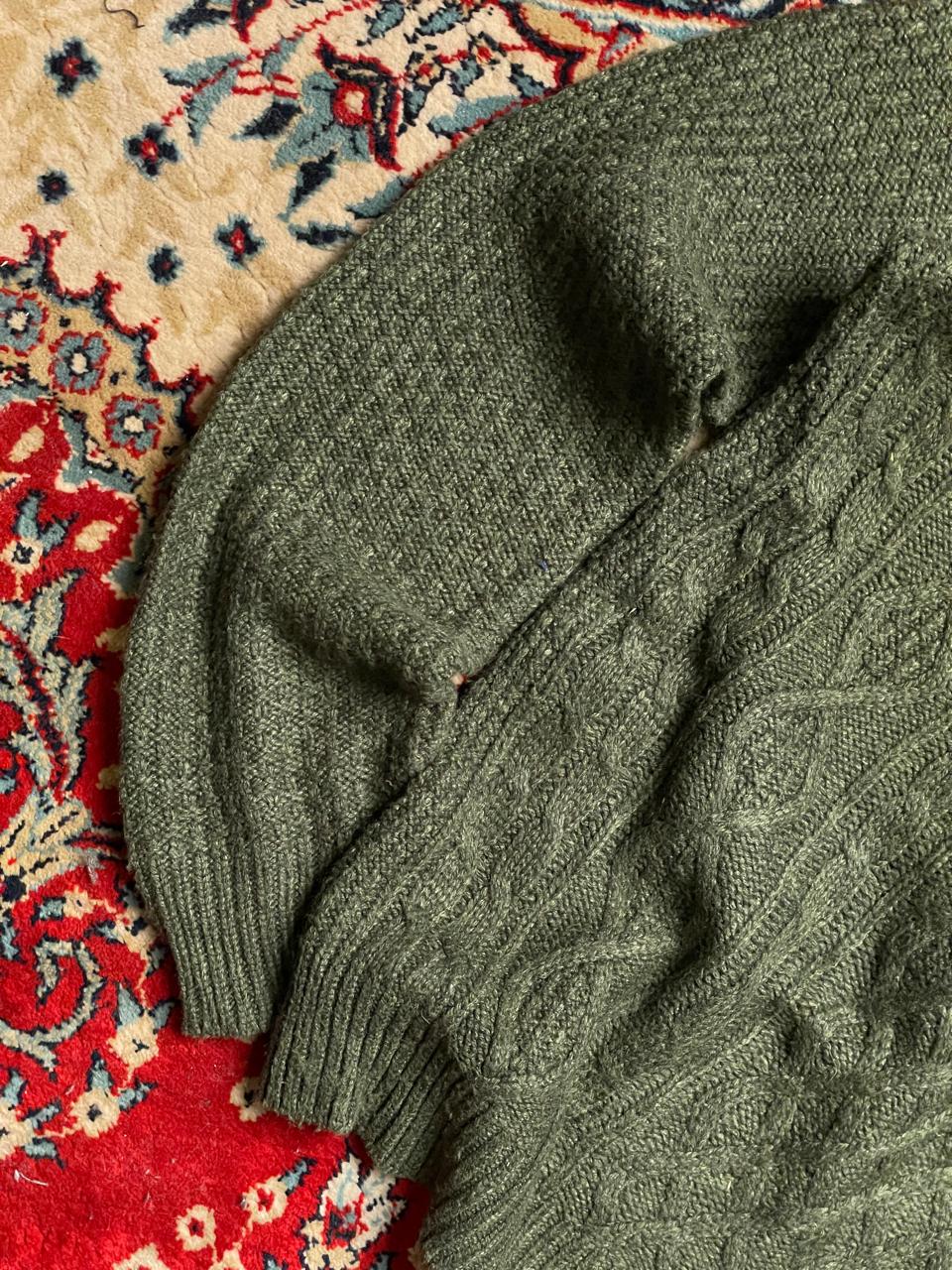 Uniqlo KNITTED TEXTURED SWEATER