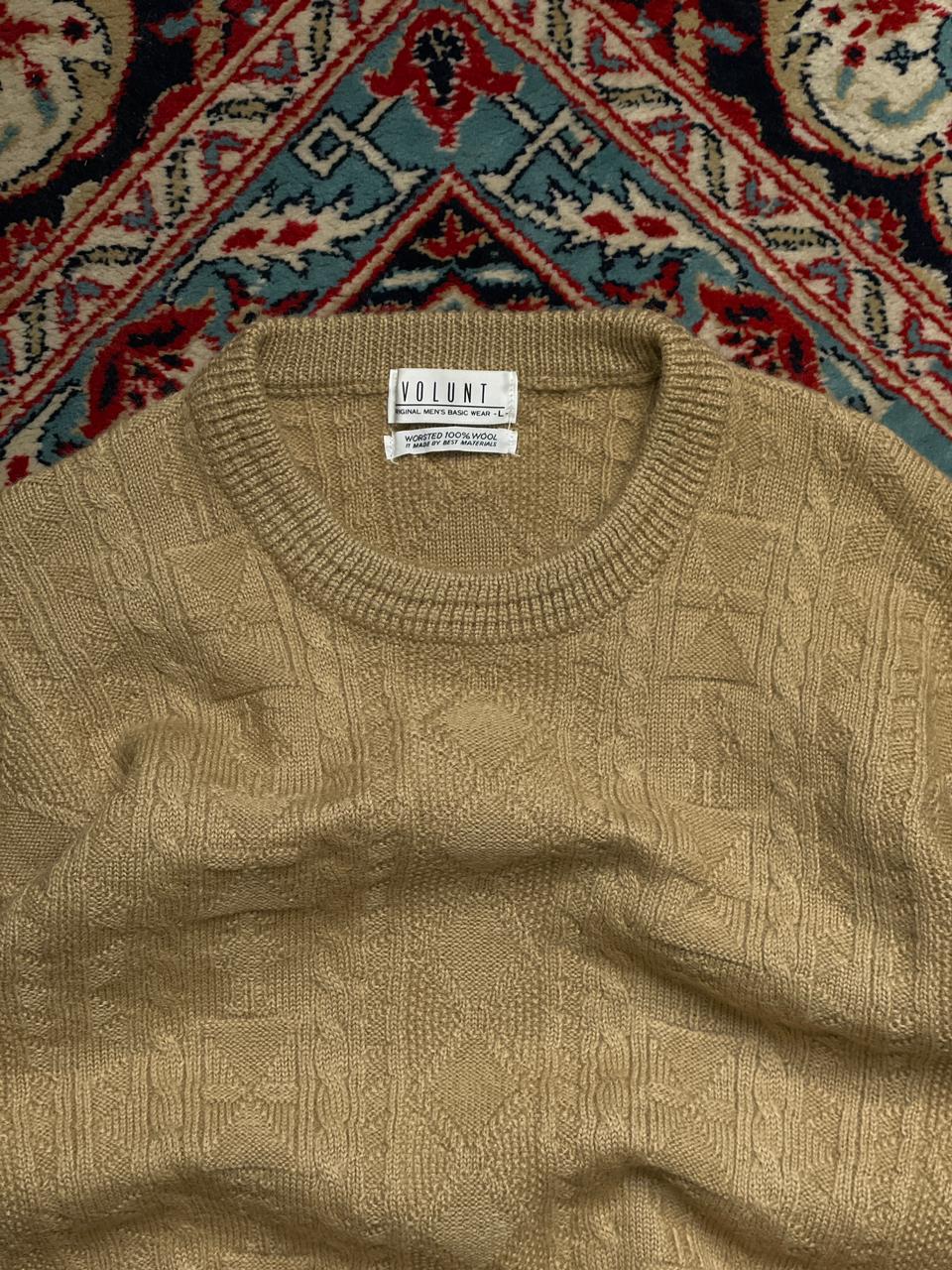 VOLUNT KNITTED TEXTURED SWEATER