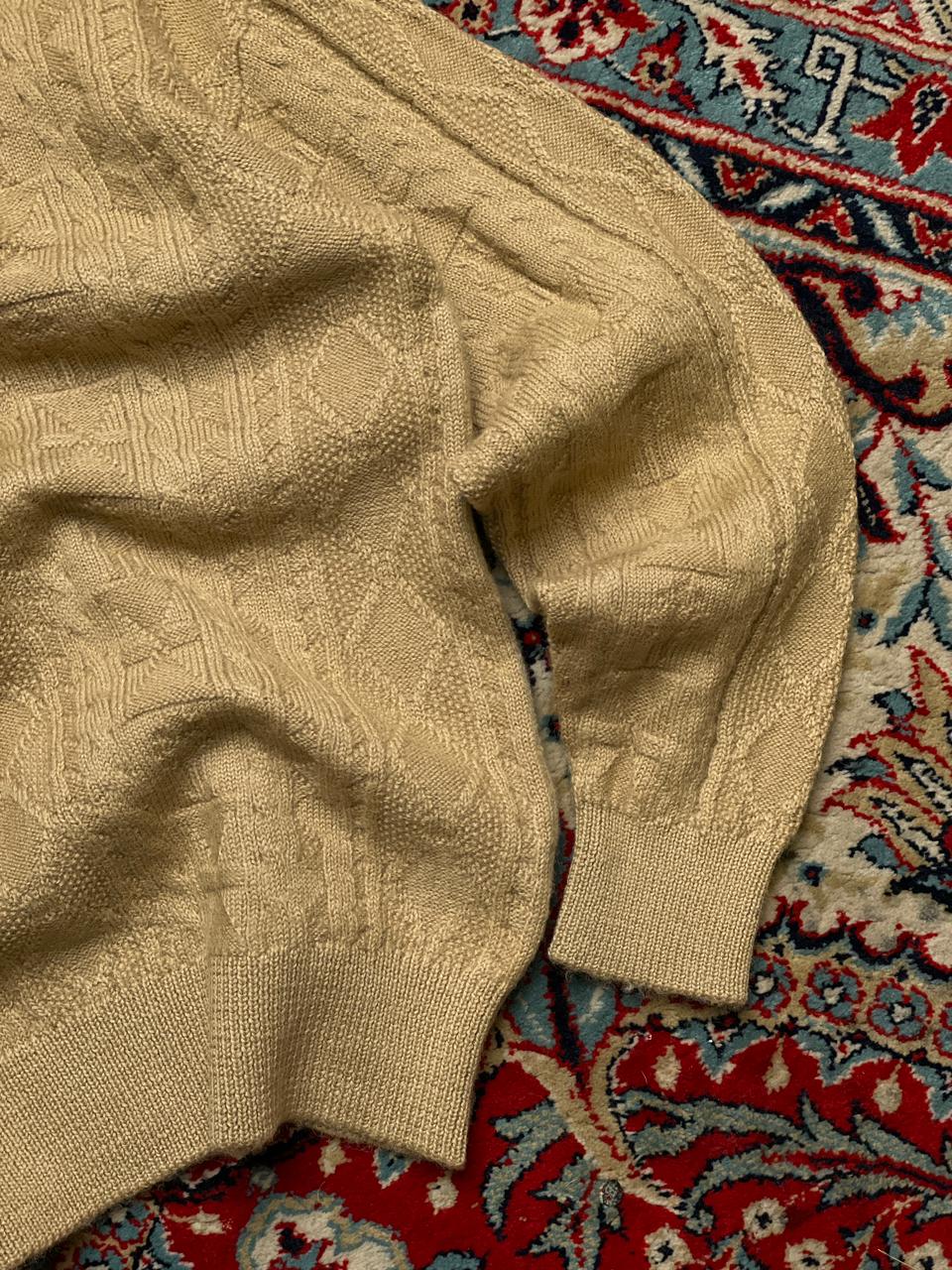 VOLUNT KNITTED TEXTURED SWEATER